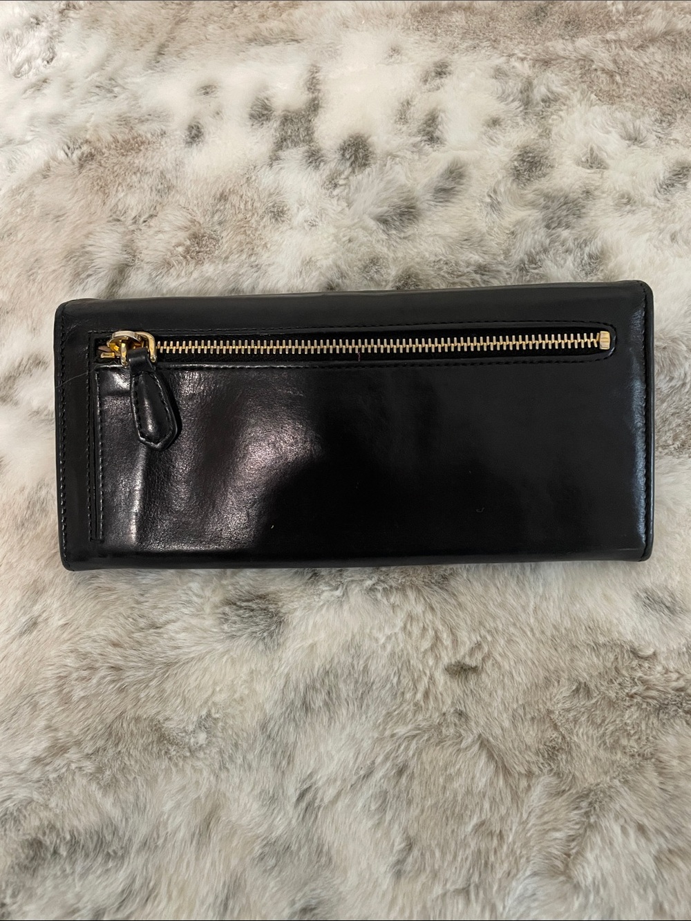 Prada Black Leather Bow Clutch with Gold Logo - Picture 2 of 4